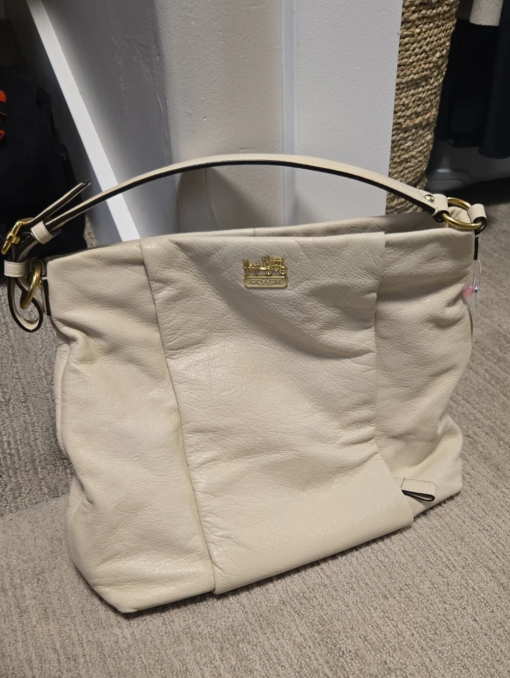 LIKE NEW! Vintage Coach Madison Isabelle Hobo-Ivory